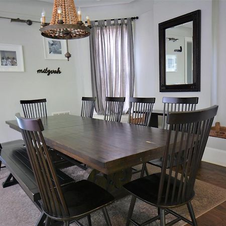 Penthouse Level, Stunning Wrigley Stay 시카고 외부 사진
